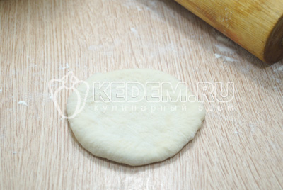 Пирожки с картошкой жареные на сковороде Пирожки с картошкой жареные на сковороде